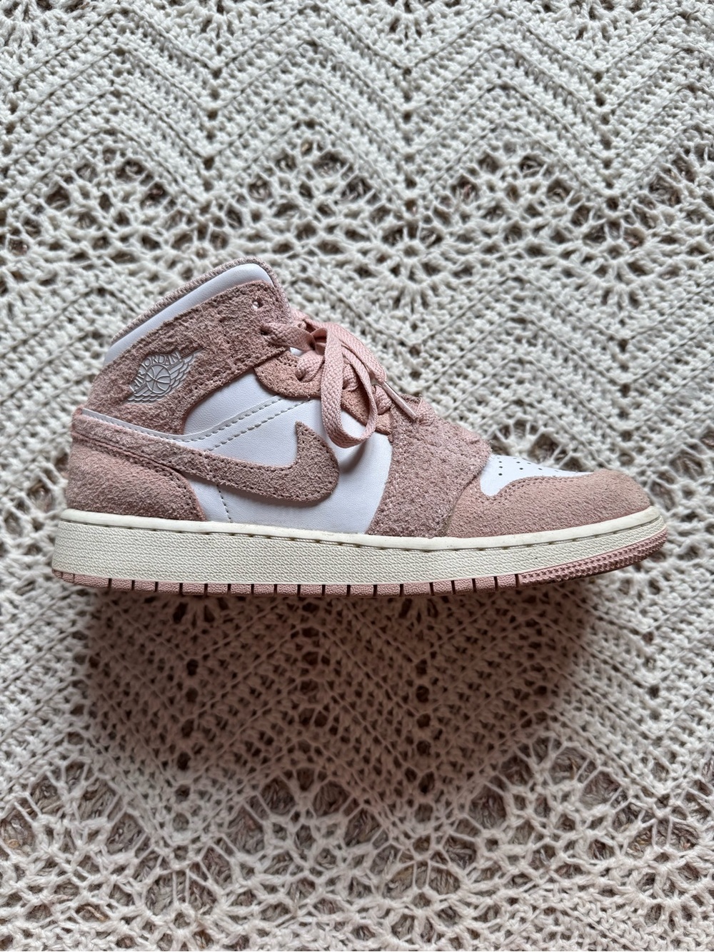 Nike Air Jordan’s Pink and White Suede High Top Sneaker School 4.5Y Trendy